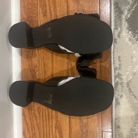 Jack Rogers Debra mid heel with bow - Picture 8 of 11